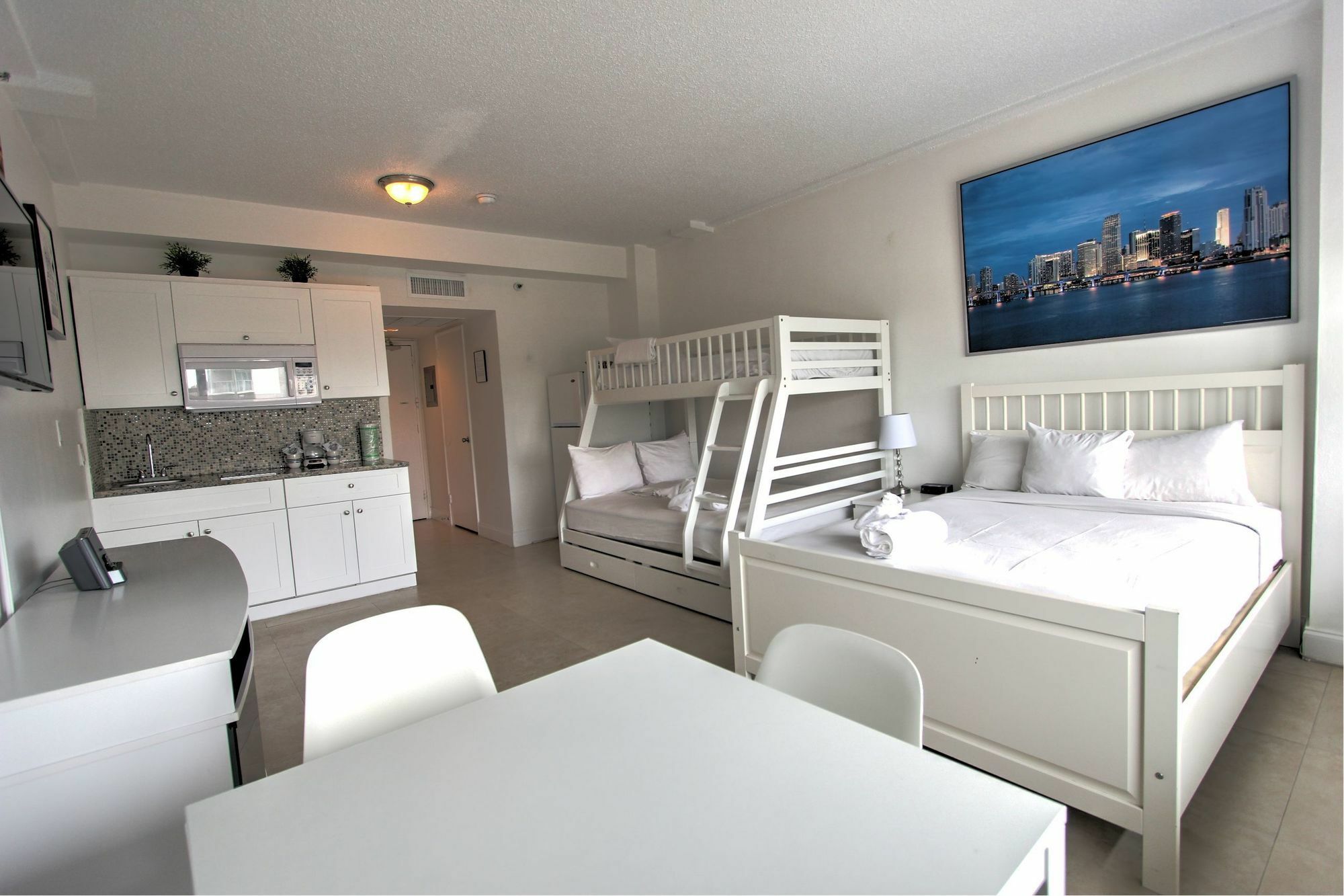 Private Apartments At The Casablanca Miami Beach Buitenkant foto